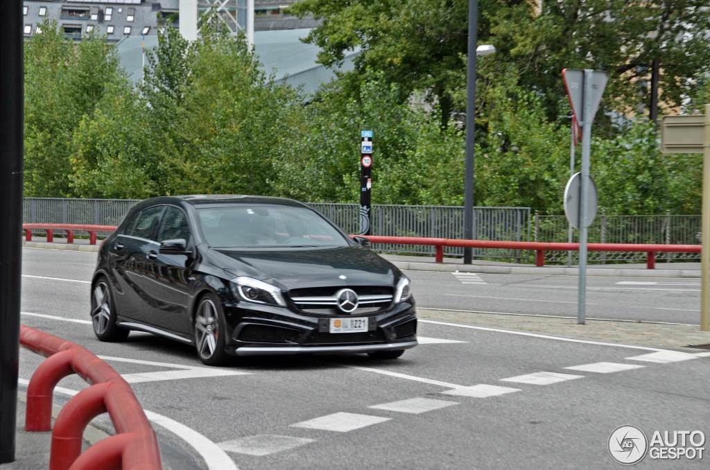 Mercedes-Benz A 45 AMG