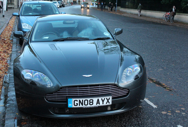 Aston Martin V8 Vantage