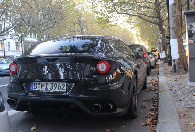 Ferrari FF