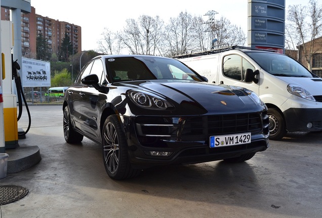 Porsche 95B Macan Turbo