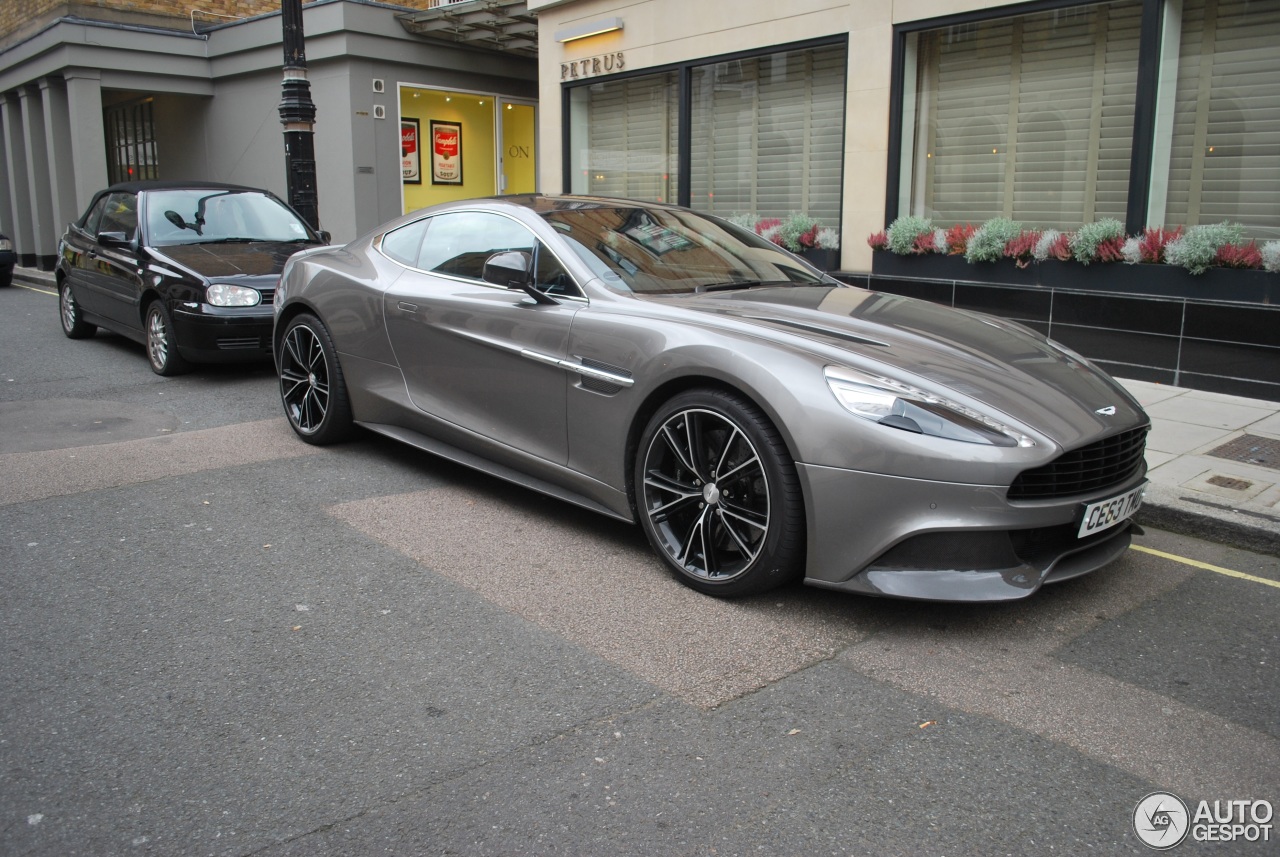 Aston Martin Vanquish 2013