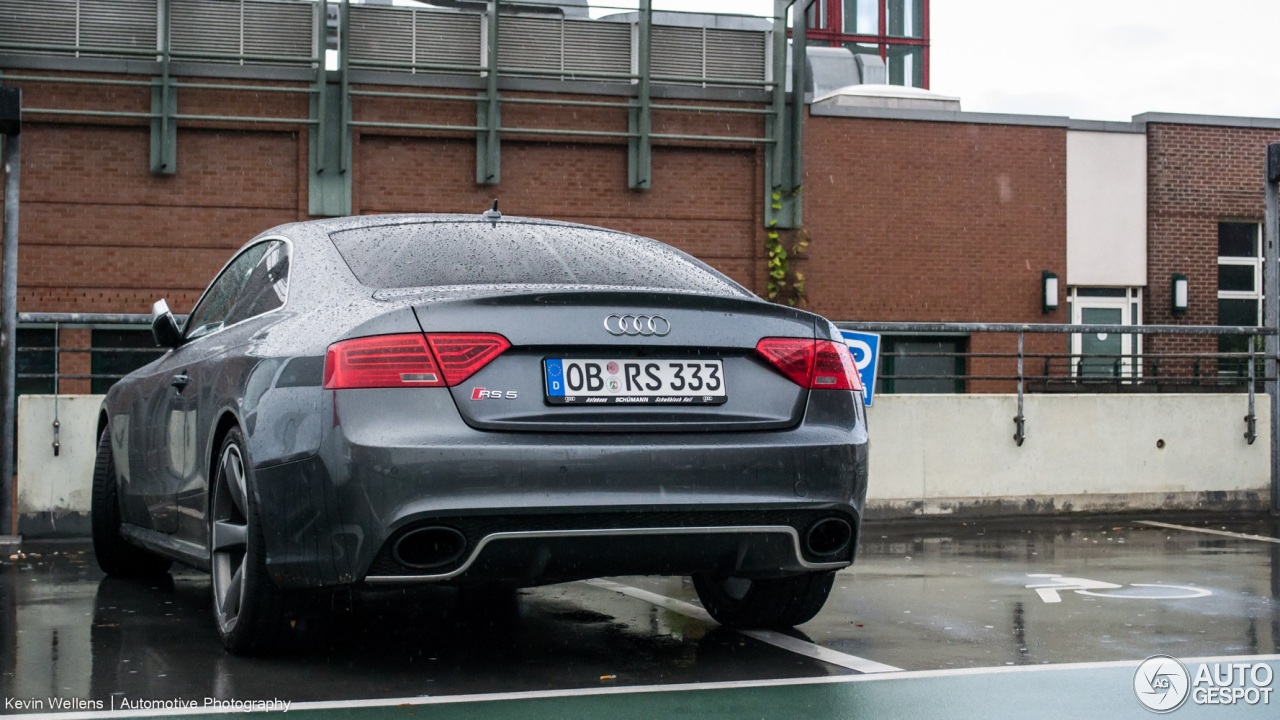 Audi RS5 B8 2012