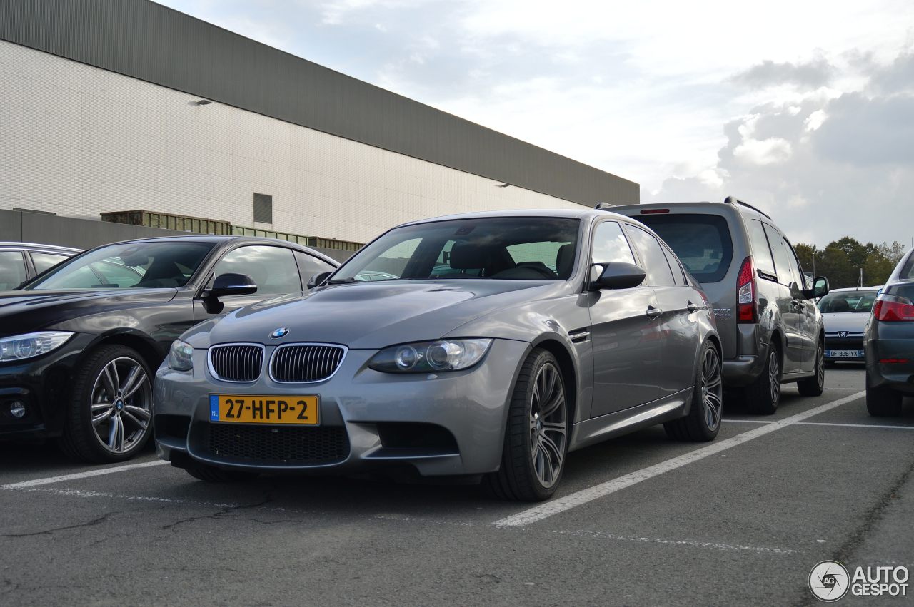 BMW M3 E90 Sedan 2009