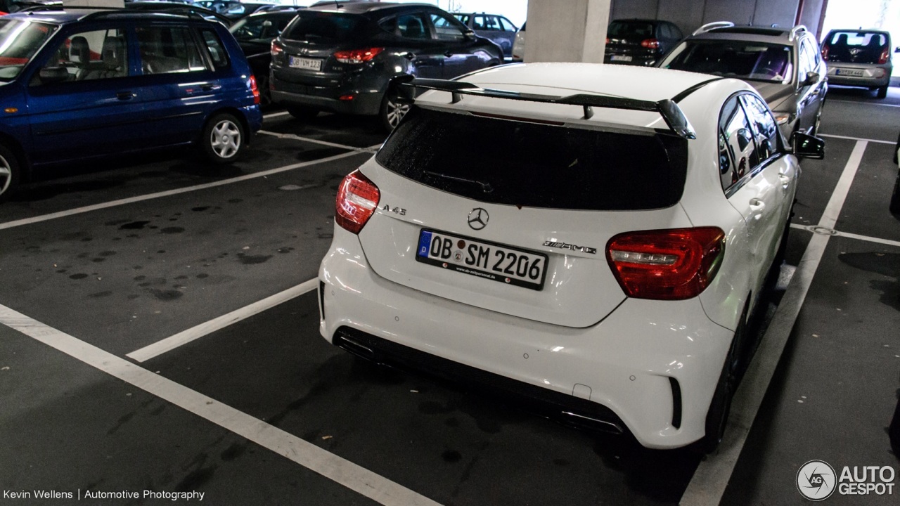 Mercedes-Benz A 45 AMG