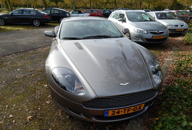 Aston Martin DB9