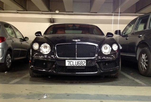 Bentley Continental GTC V8