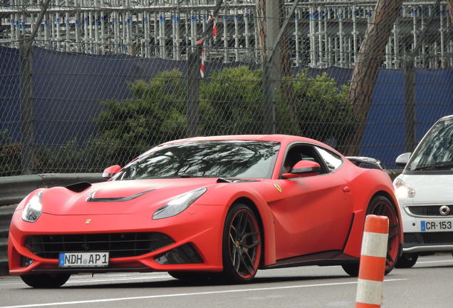 Ferrari Novitec Rosso F12 N-Largo