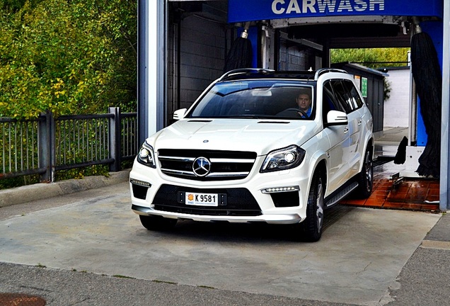 Mercedes-Benz GL 63 AMG X166