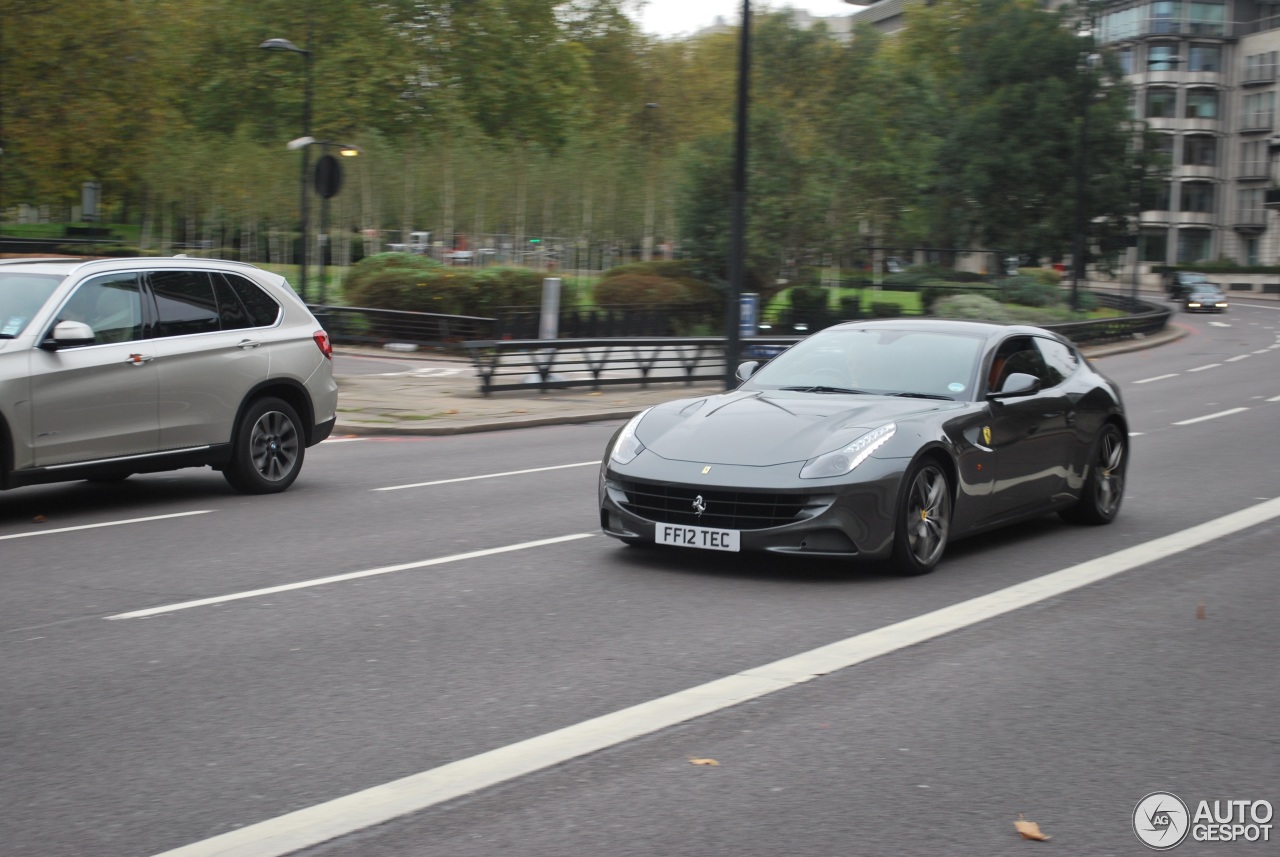 Ferrari FF