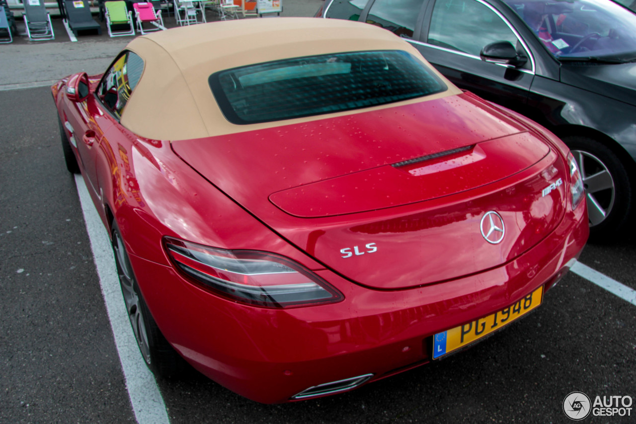 Mercedes-Benz SLS AMG Roadster