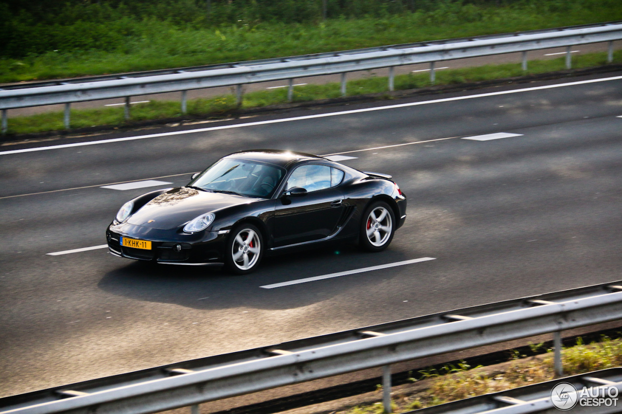 Porsche 987 Cayman S