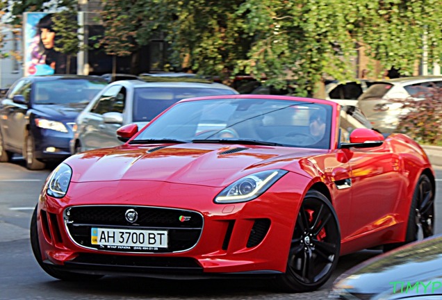 Jaguar F-TYPE S Convertible