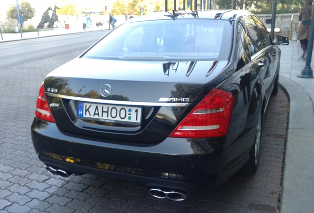 Mercedes-Benz S 65 AMG V221 2010