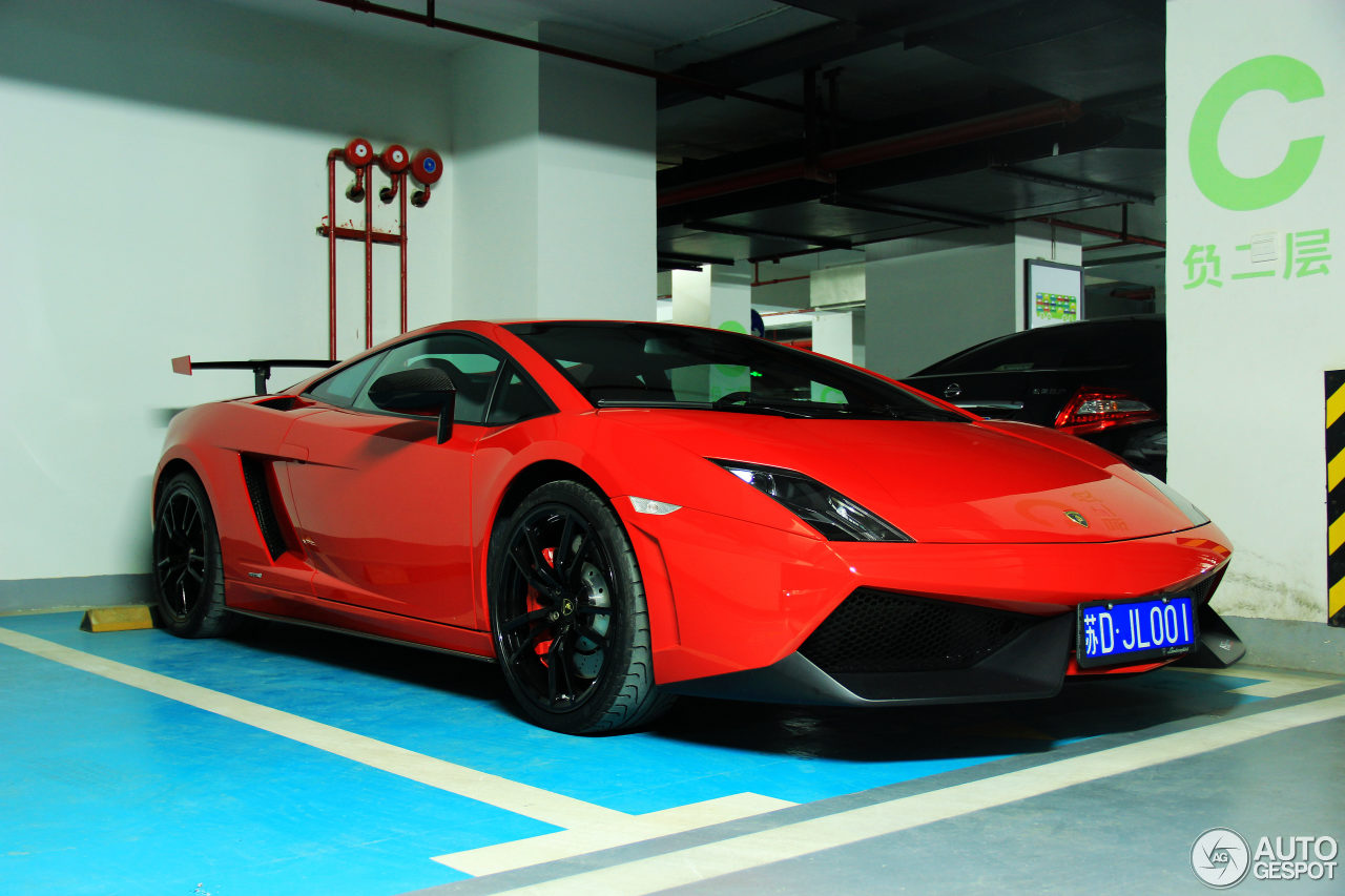 Lamborghini Gallardo LP570-4 Super Trofeo Stradale