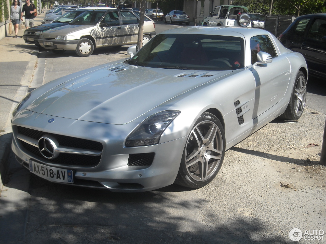 Mercedes-Benz SLS AMG