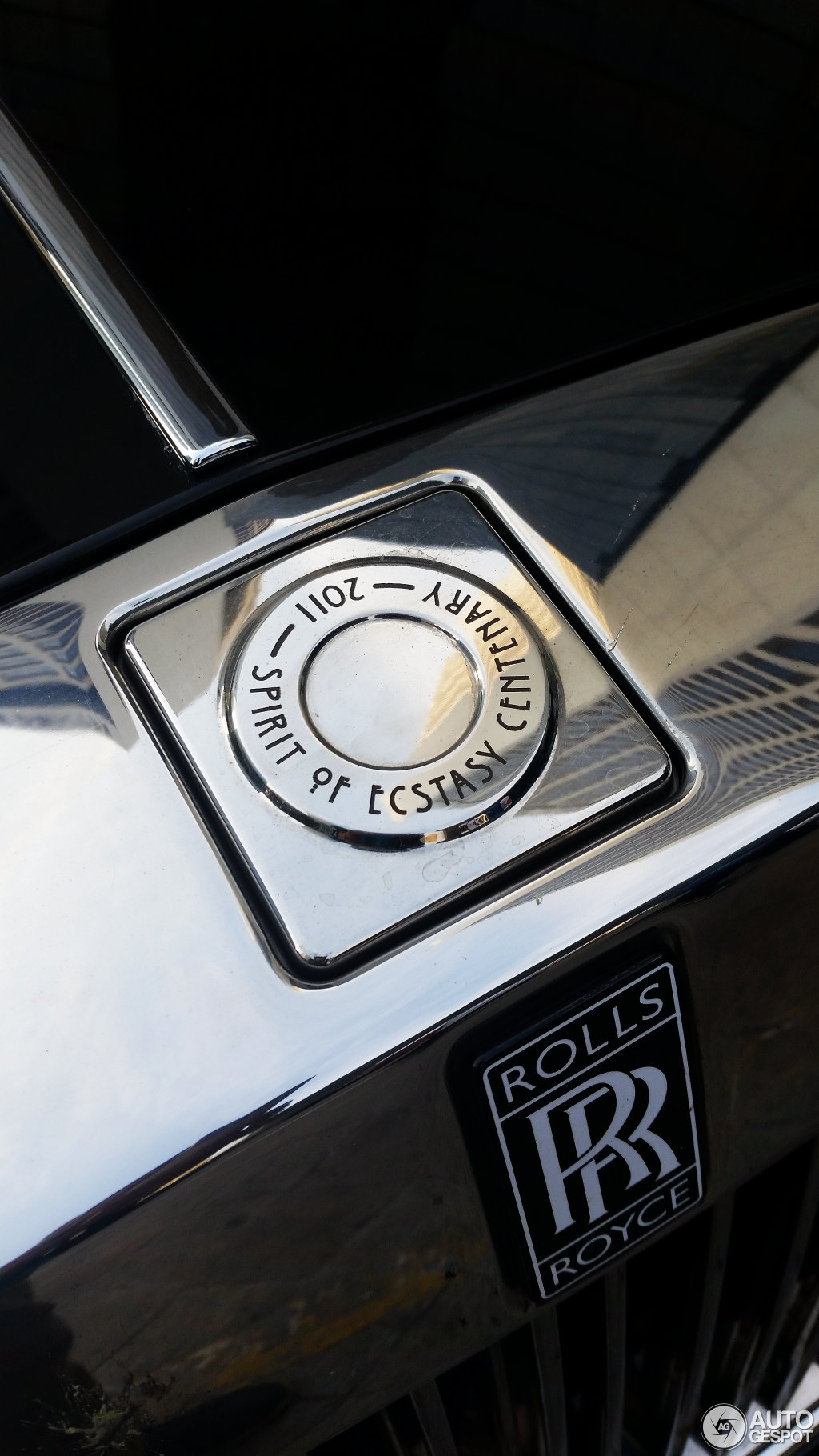 Rolls-Royce Phantom Spirit of Ecstasy Centenary Edition