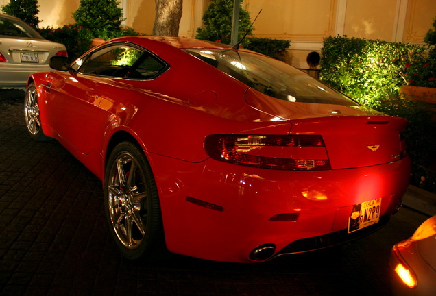 Aston Martin V8 Vantage