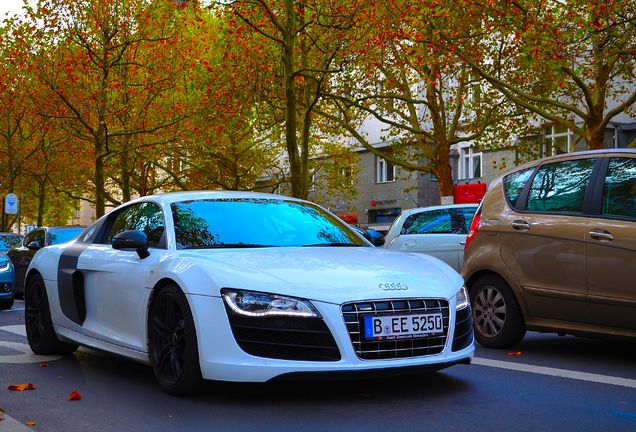 Audi R8 V10