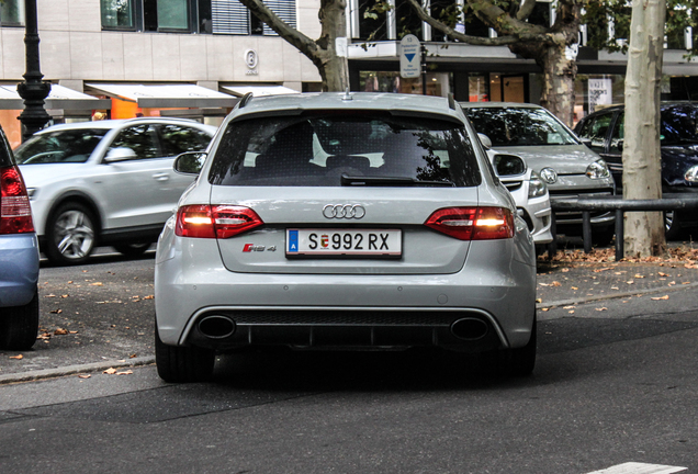 Audi RS4 Avant B8