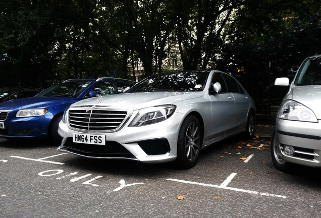 Mercedes-Benz S 63 AMG V222