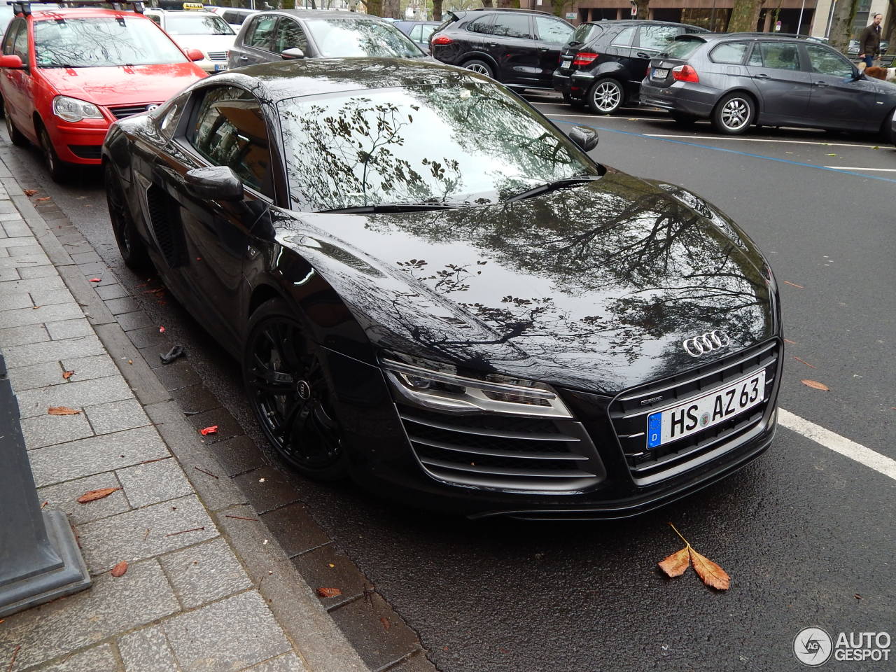 Audi R8 V10 Plus 2013