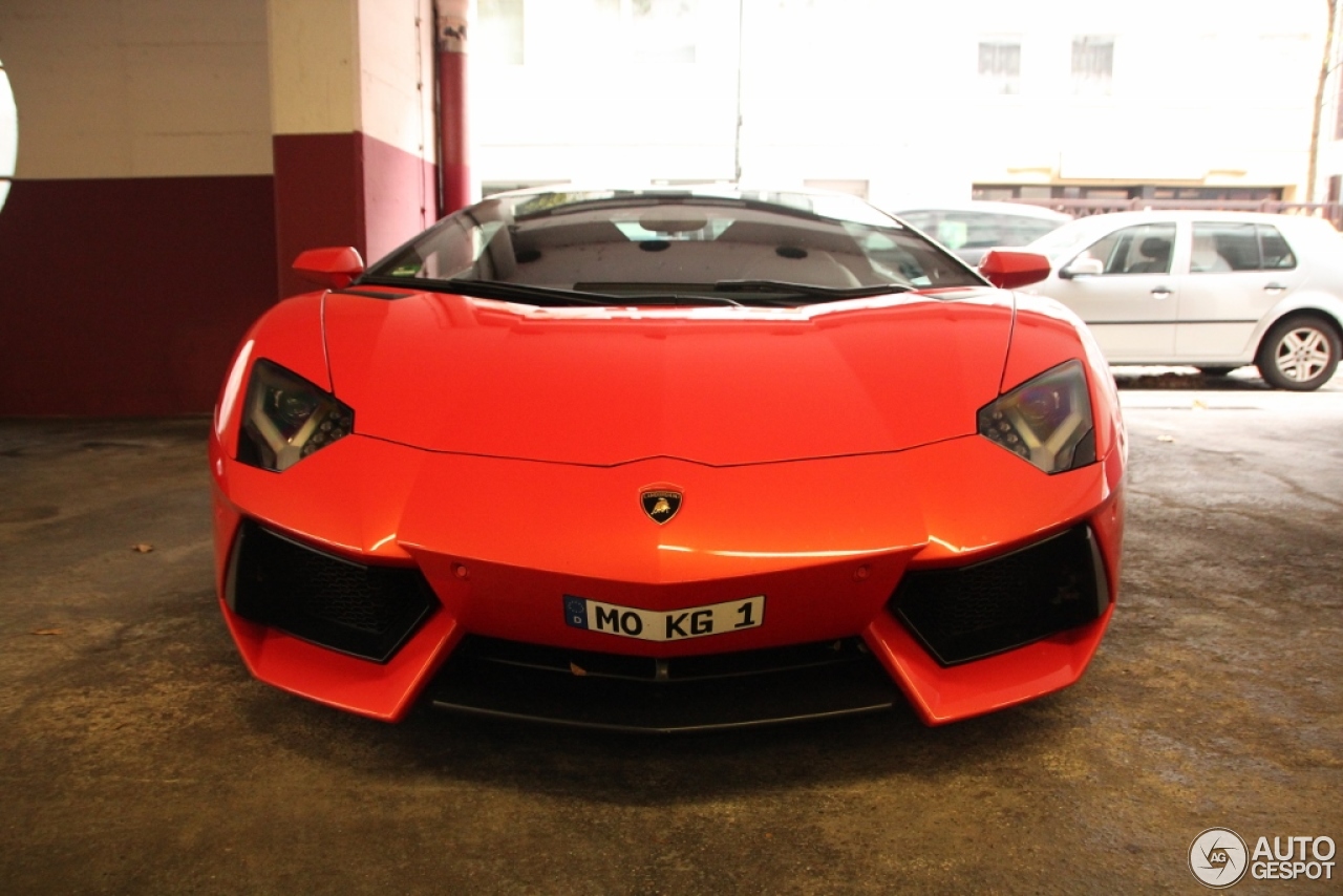 Lamborghini Aventador LP700-4 Roadster