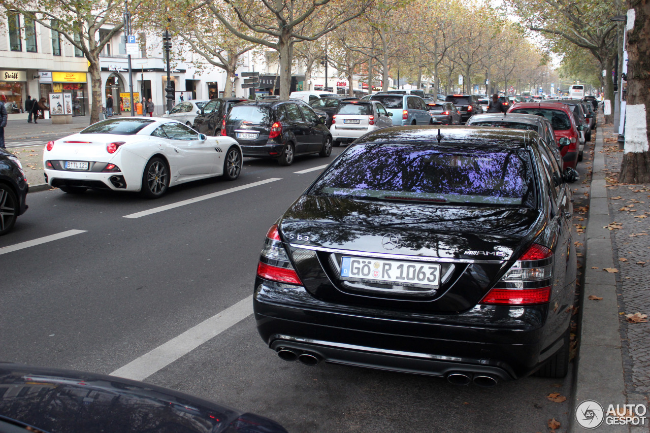 Mercedes-Benz S 63 AMG W221