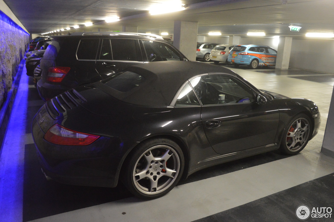 Porsche 997 Carrera 4S Cabriolet MkI