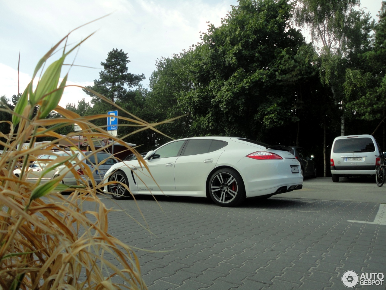 Porsche 970 Panamera GTS MkI