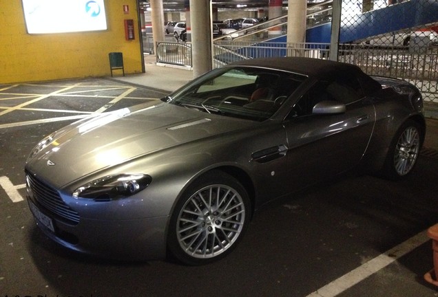 Aston Martin V8 Vantage Roadster