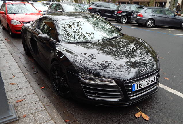 Audi R8 V10 Plus 2013