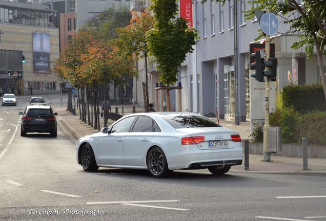 Audi S8 D4