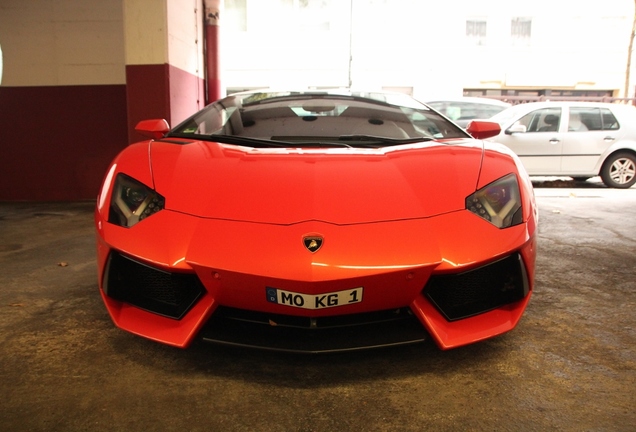 Lamborghini Aventador LP700-4 Roadster