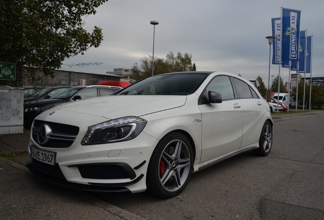 Mercedes-Benz A 45 AMG