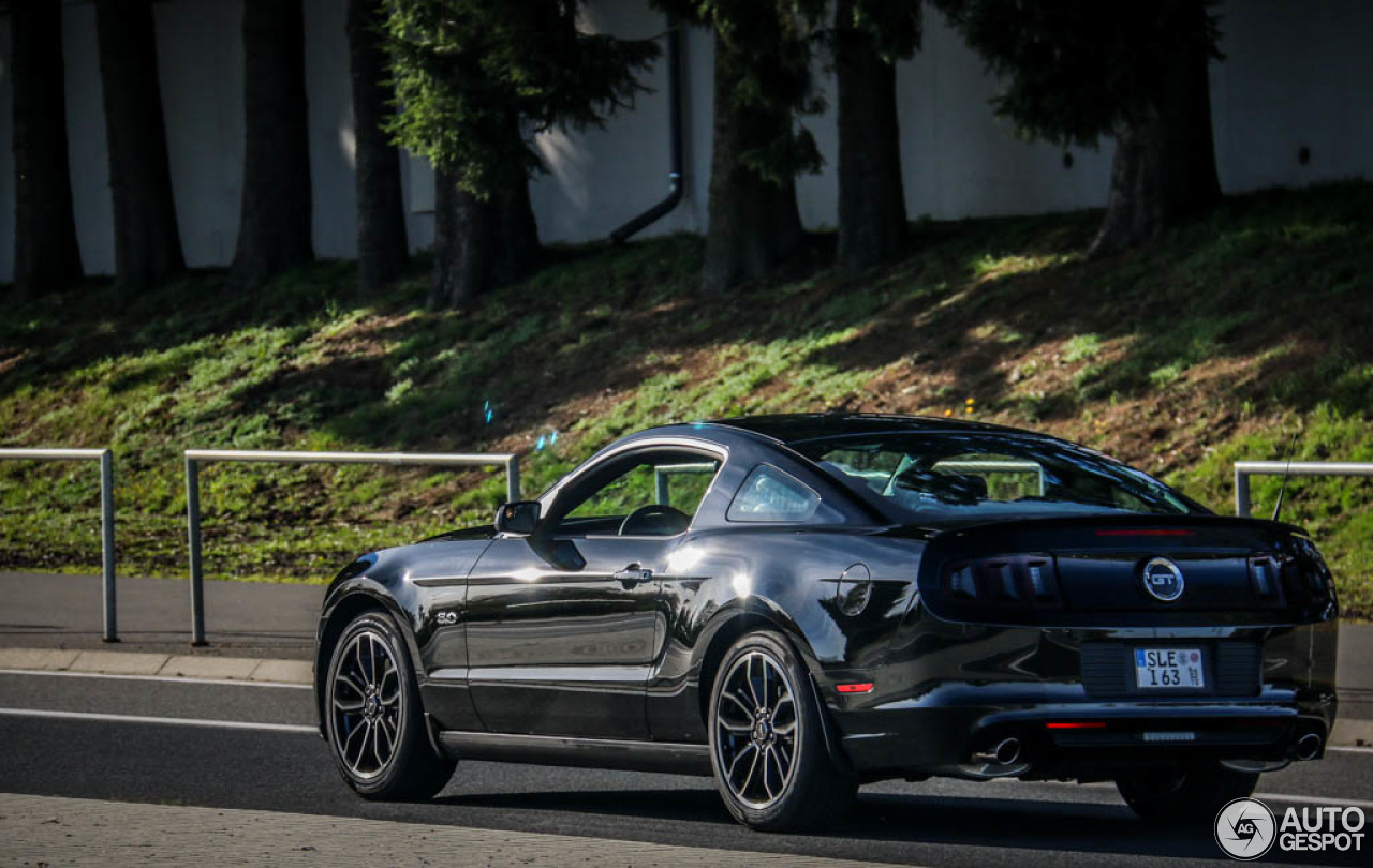 Ford Mustang GT 2013