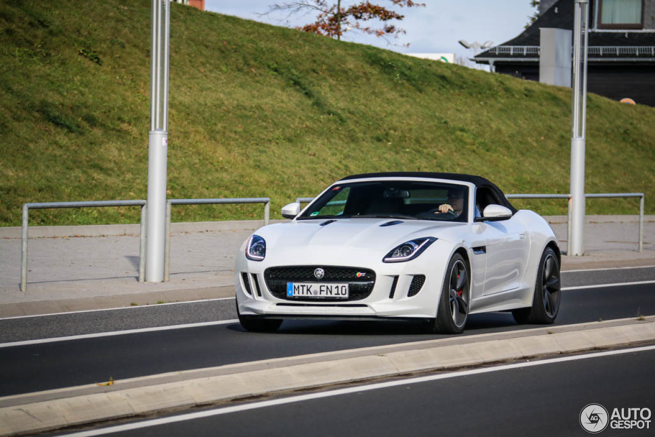 Jaguar F-TYPE S V8 Convertible