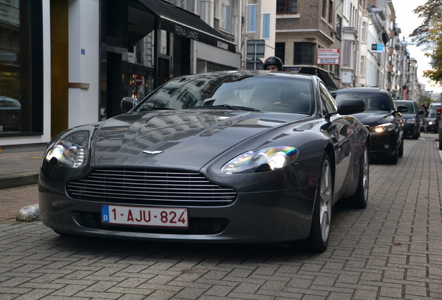 Aston Martin V8 Vantage