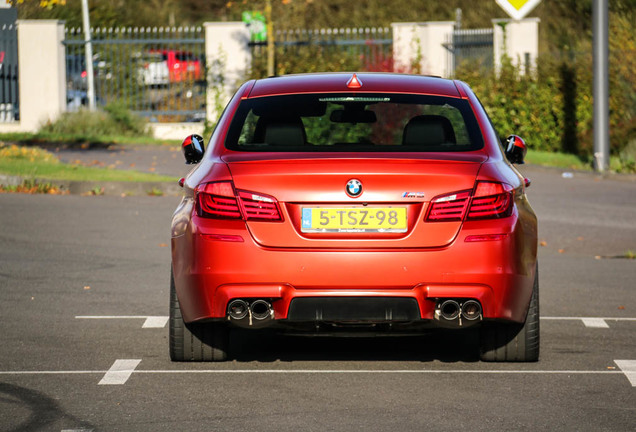 BMW M5 F10 2011