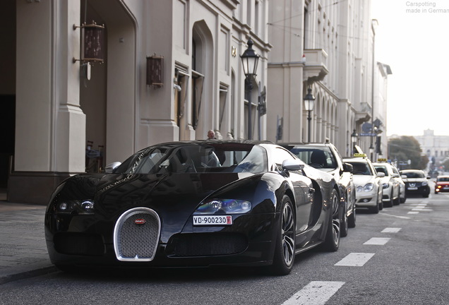 Bugatti Veyron 16.4 Sang Noir