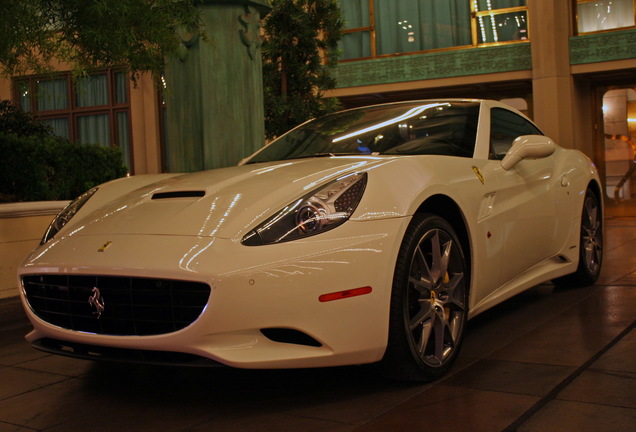 Ferrari California