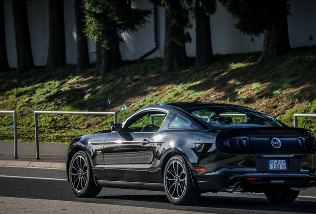 Ford Mustang GT 2013