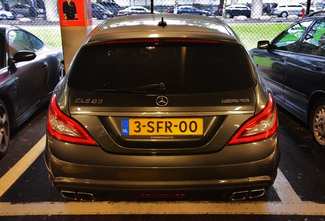 Mercedes-Benz CLS 63 AMG X218 Shooting Brake