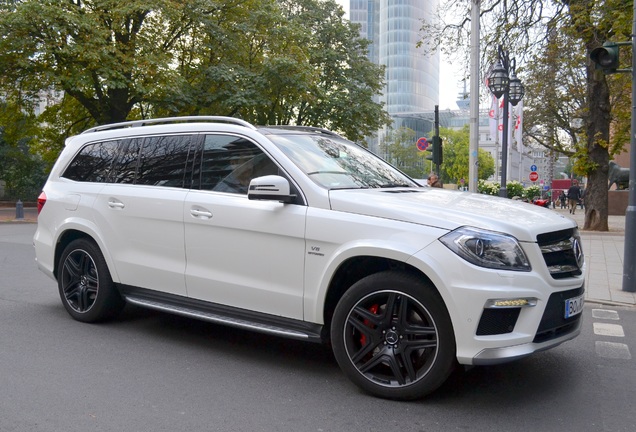 Mercedes-Benz GL 63 AMG X166