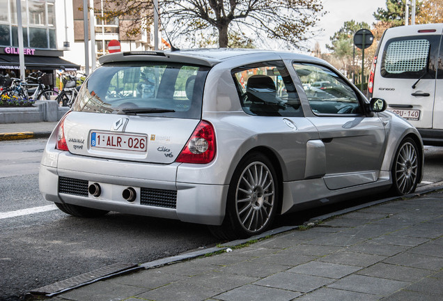 Renault Clio V6 Phase II