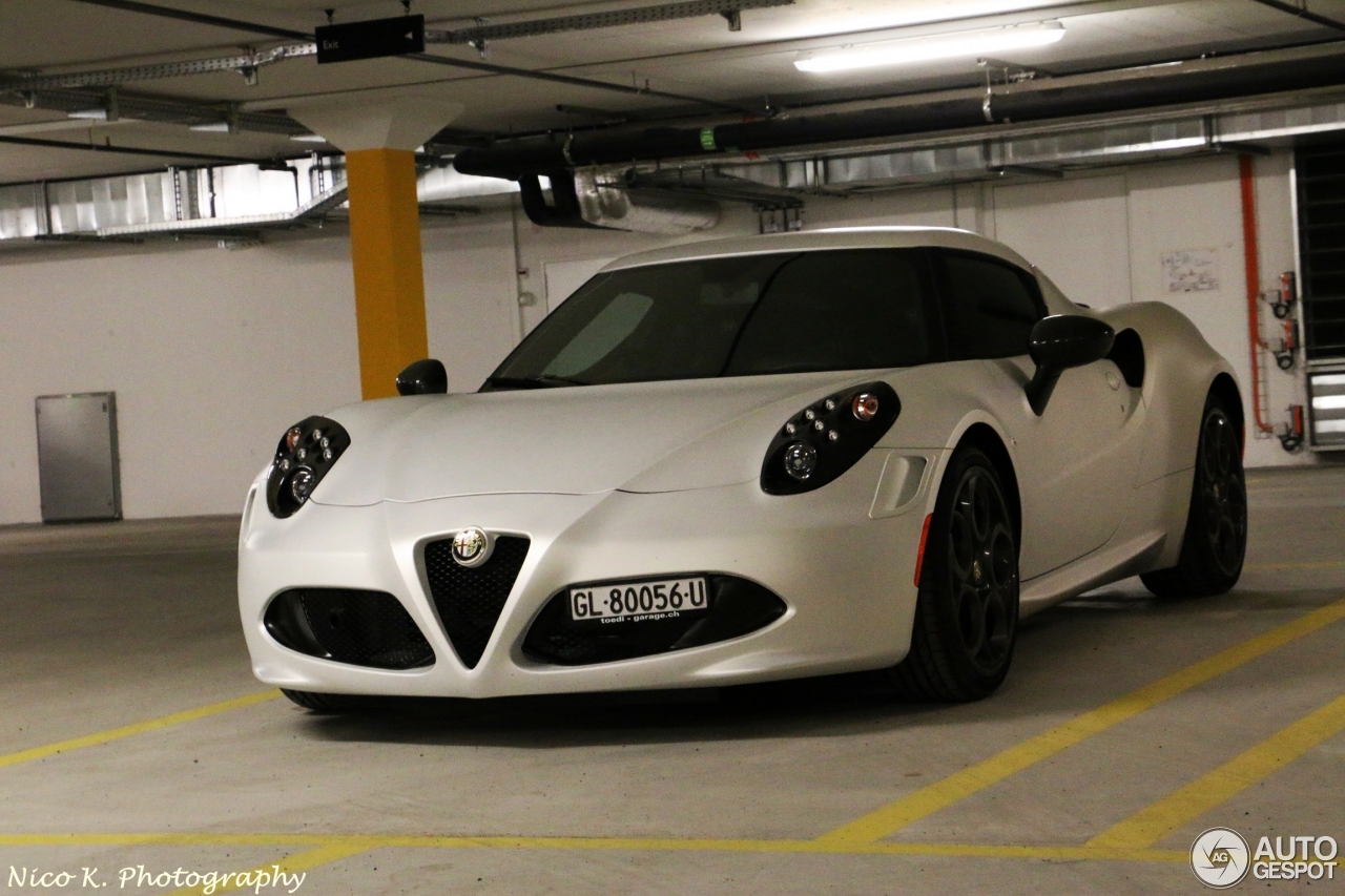 Alfa Romeo 4C Launch Edition