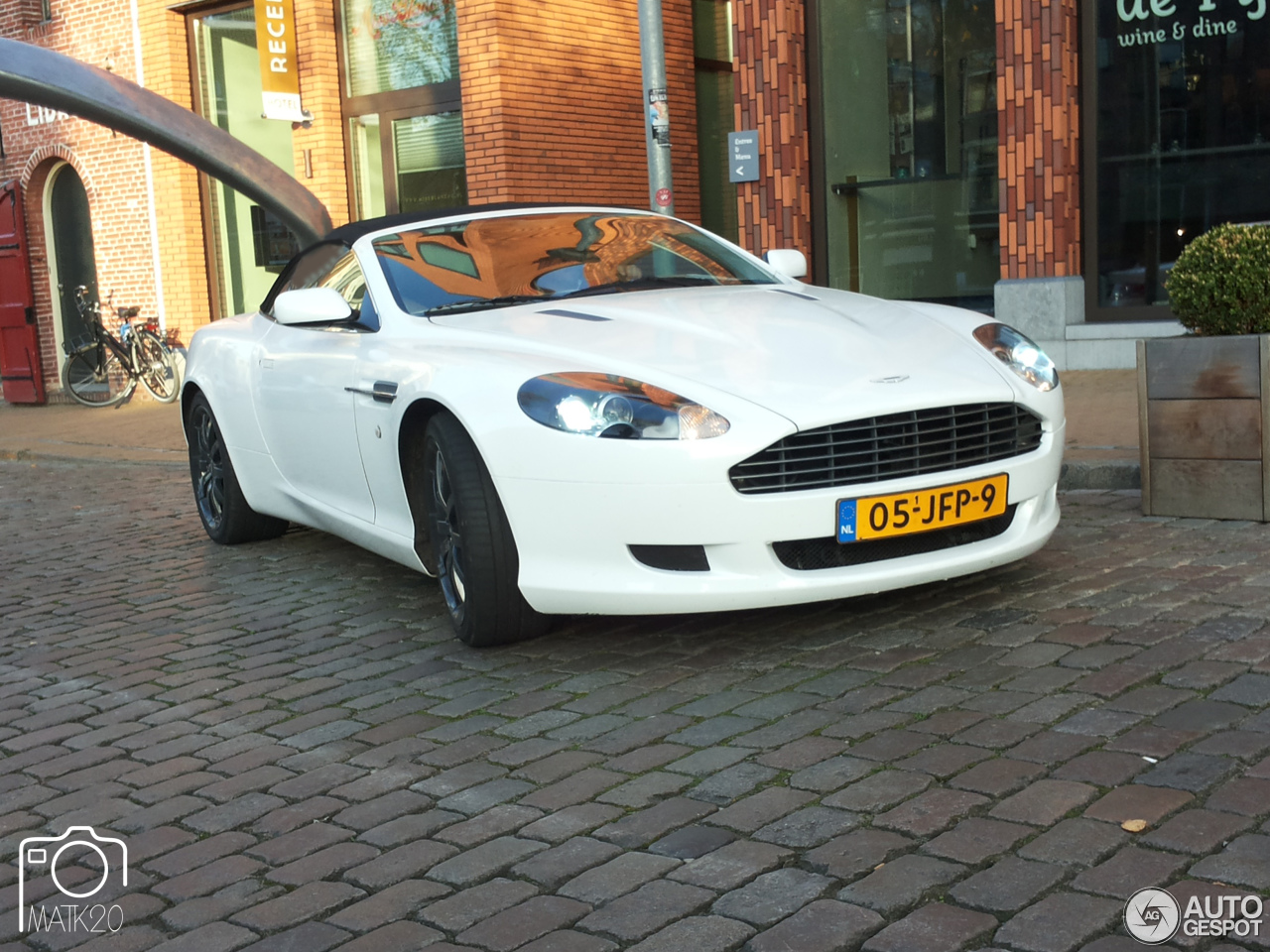 Aston Martin DB9 Volante