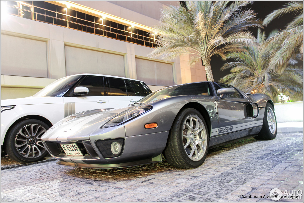 Ford GT