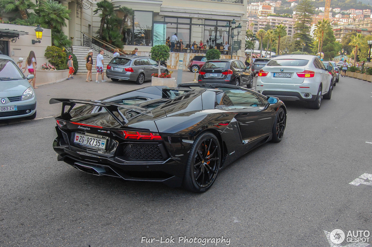 Lamborghini Aventador LP700-4 Roadster