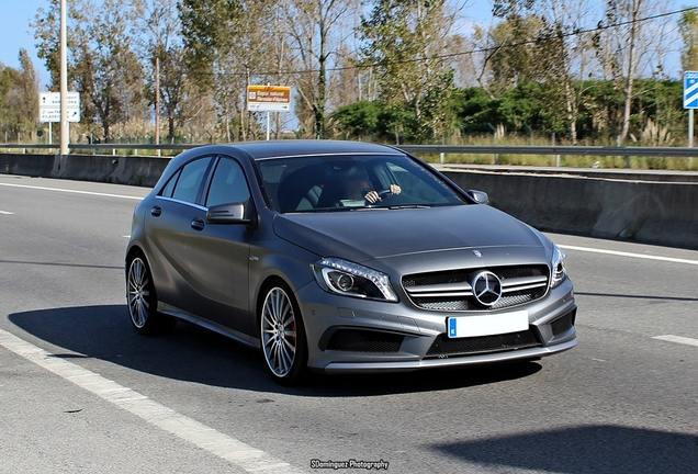 Mercedes-Benz A 45 AMG