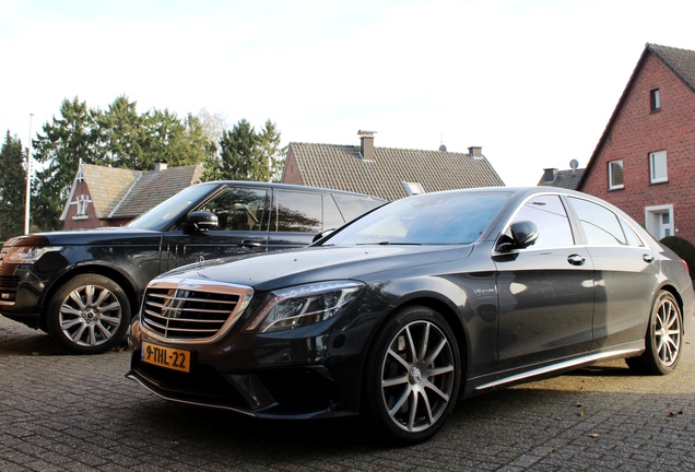 Mercedes-Benz S 63 AMG V222